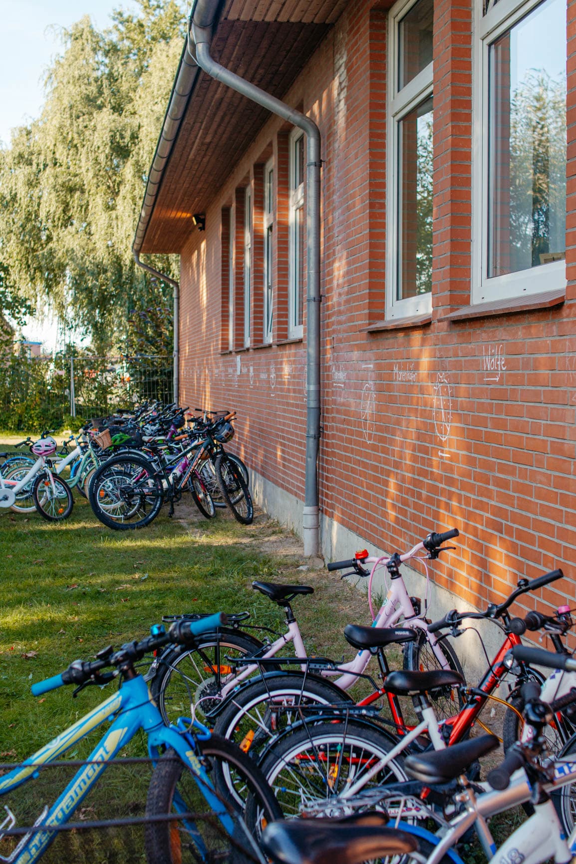 Schulgebäude der Elbtal-Grundschule